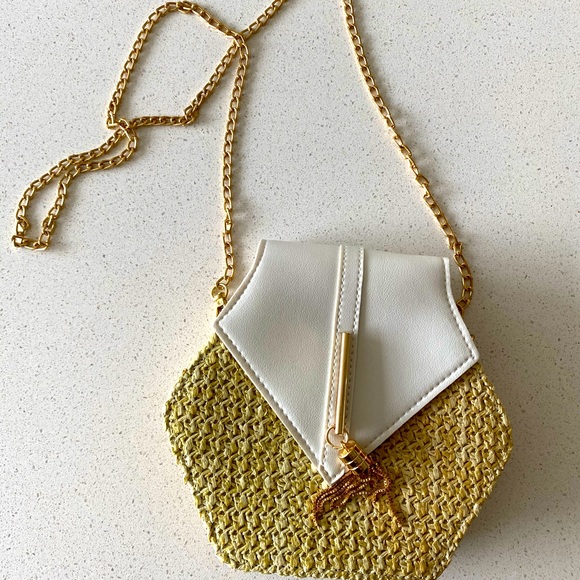 Small cute crossbody purse - Picture 2 of 5